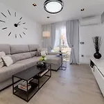 Sunrise Familiar Cerca Del Mar En Διαμέρισμα Τορεβιέχα