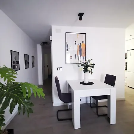 Апартаменты Sunrise Familiar Cerca Del Mar En Торевьиа