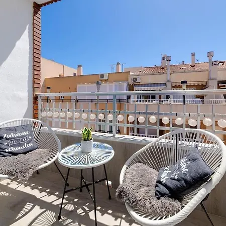 Sunrise Familiar Cerca Del Mar En Апартаменты *