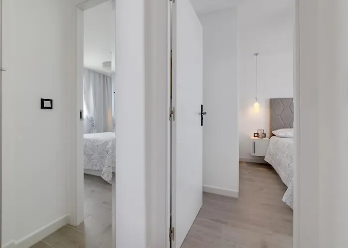 Sunrise Familiar Cerca Del Mar En Torrevieja *