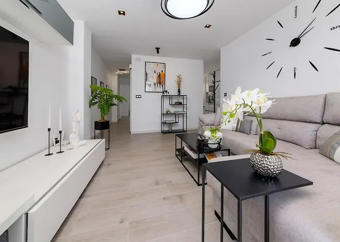 Sunrise Familiar Cerca Del Mar En Torrevieja Appartement *