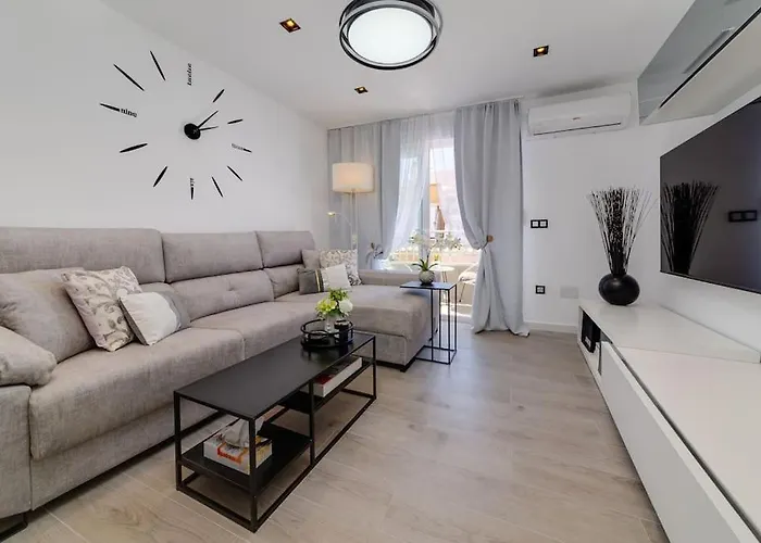 Sunrise Familiar Cerca Del Mar En Torrevieja Lägenhet Torrevieja