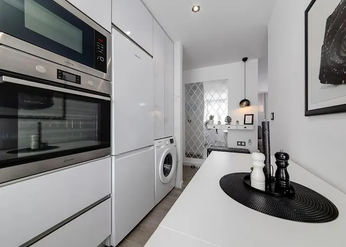 Sunrise Familiar Cerca Del Mar En Torrevieja Torrevieja